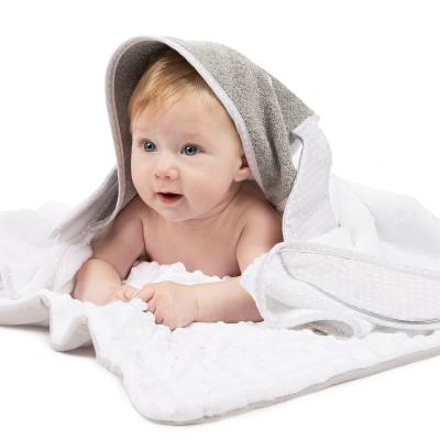Canpol babies Cuddle And Dry Robe Soft Towel Bunny Badzubehör &amp; -textilien für Kinder 1 St.