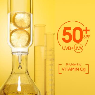 Garnier Skin Naturals Vitamin C Daily UV Glow SPF50+ Tagescreme für Frauen 40 ml