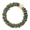 By Eloise London Skinny Silk Scrunchie Gold Star Haargummi für Frauen 1 St. Farbton  Olive Green