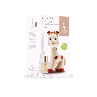 Sophie La Girafe Sophie La Girafe Geschenkset Parfümierter Körpernebel für Kinder ab Geburt 50 ml + Plüschspielzeug
